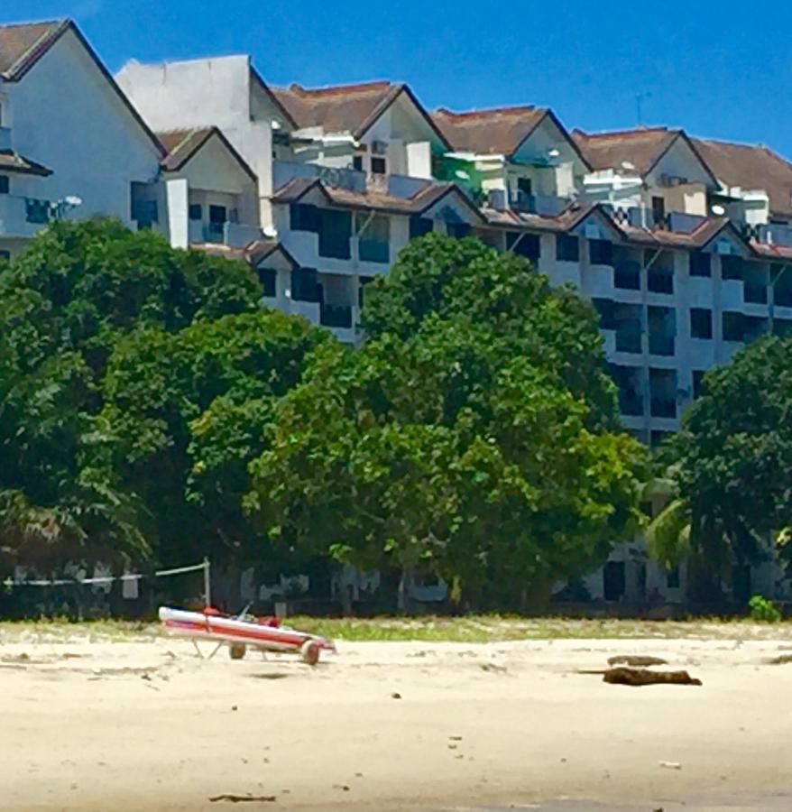 Pd Bayu Beach Resort Private Service Apartment 波德申 外观 照片